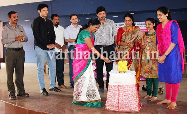 ಆಳ್ವಾಸ್ ಹೆಲ್ತ್ ಸೆಂಟರ್ ಆಶ್ರಯದಲ್ಲಿ ಆರೋಗ್ಯ ತಪಾಸಣೆ, ಆಳ್ವಾಸ್ ಆರೋಗ್ಯ ಕಾರ್ಡ್ ವಿತರಣೆ ಕಾರ್ಯಕ್ರಮ